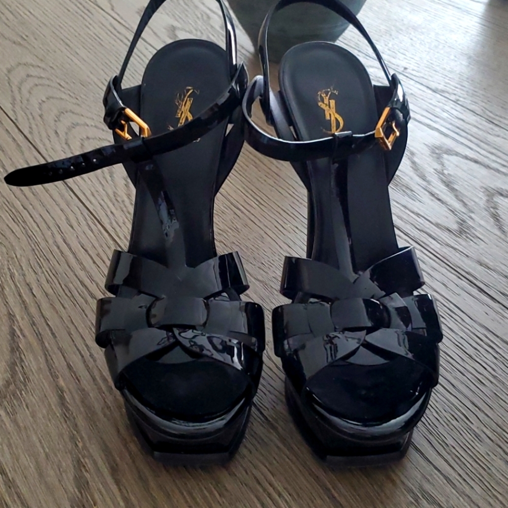 Ysl heels great condition
